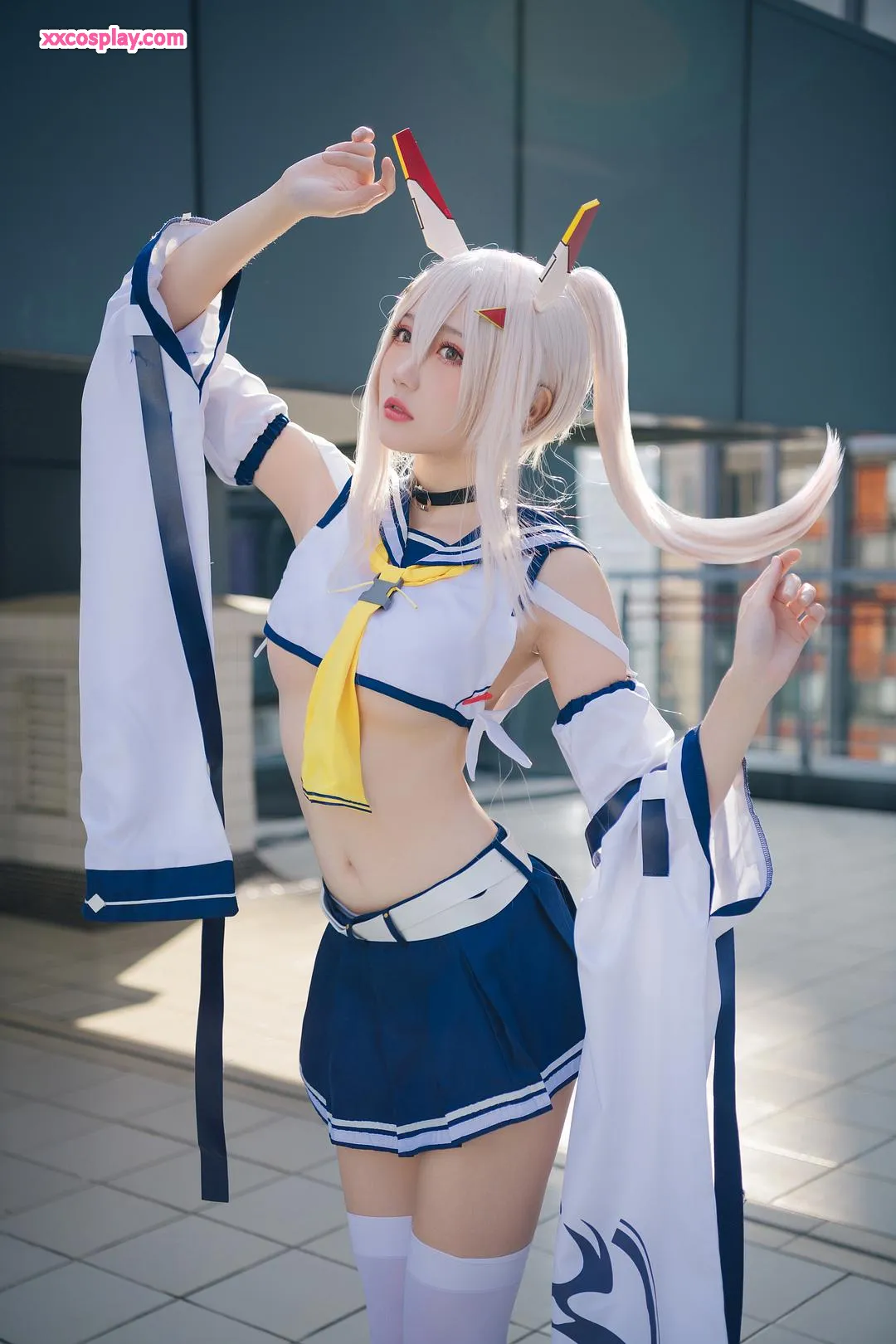 Guaxi Jiang as Ayanami (Azur Lane)